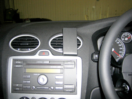 Brodit ProClip 653584 voor Ford Focus 2005-2010 - installatiepositie