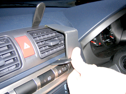 Brodit ProClip 653590 voor Kia Picanto 2005-2011 - montagepositie op dashboard
