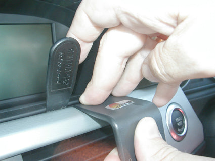 Brodit ProClip 653594 voor BMW 3-series E90, E91, E92, E93 2005-2012 - detail van dashboardmontage