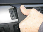 Brodit ProClip 653599 voor BMW 3-series E90, E91, E92, E93 2005-2012 - detail van dashboardmontage