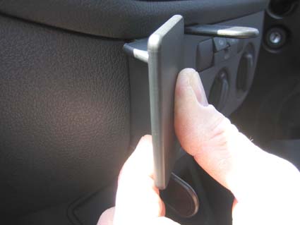 Brodit ProClip 653610 voor Volkswagen Tiguan 2008-2009 en Volkswagen Golf Plus 2005-2009 - ProClip geplaatst in het voertuig