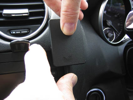 Brodit ProClip 653622 voor Mercedes Benz M-Class/ML 2005-2011 - ProClip geplaatst in het voertuig