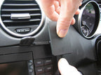 Brodit ProClip 653622 voor Mercedes Benz M-Class/ML 2005-2011 - detail van dashboardmontage