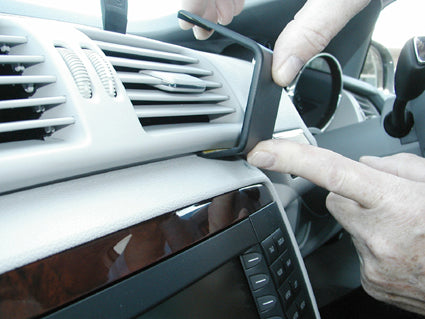 Brodit ProClip 653680 voor Mercedes Benz R-Class 2006-2014 - ProClip geplaatst in het voertuig