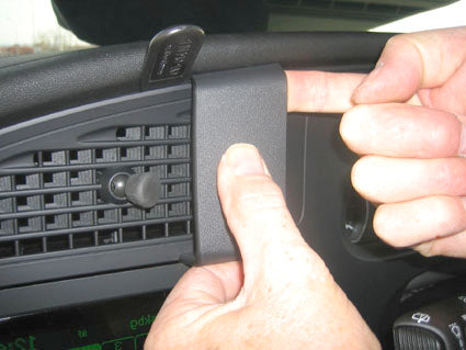 Brodit ProClip 653718 voor Saab 9-5 2006-2010 - ProClip geplaatst in het voertuig