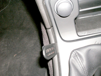 Brodit ProClip 653719 voor Saab 9-5 2006-2010 - montagepositie op dashboard
