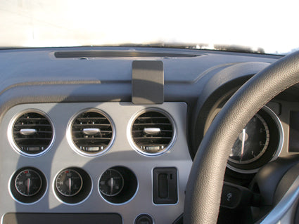 Brodit ProClip 653743 voor Alfa Romeo Spider/GTV 2006-2011, Alfa Romeo Brera 2006-2011 en Alfa Romeo 159 2006-2013 - installatiepositie