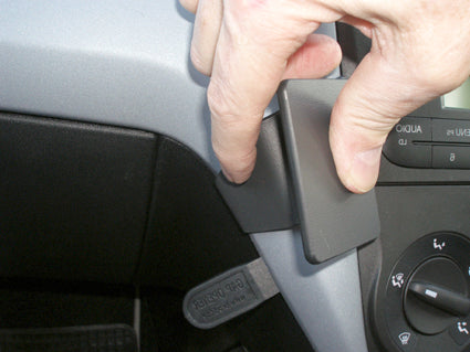 Brodit ProClip 653746 voor Fiat Punto Grande 2006-2013 - detail van dashboardmontage