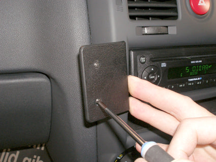 Brodit ProClip 653748 voor Hyundai Getz 2006-2010 - detail van dashboardmontage