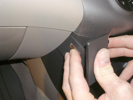 Brodit ProClip 653754 voor Toyota RAV 4 2006-2012 - ProClip geplaatst in het voertuig