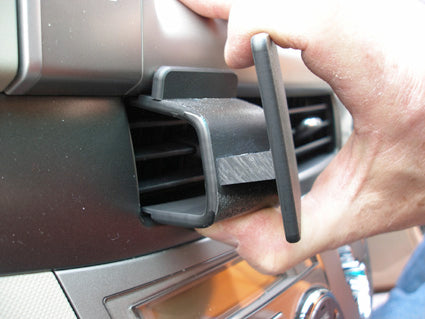 Brodit ProClip 653771 voor Toyota Tarago 2006-2016 - ProClip geplaatst in het voertuig