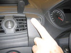 Brodit ProClip 653796 voor Renault Clio Tourer 2008-2012 en Renault Clio III 2006-2012 - detail van dashboardmontage