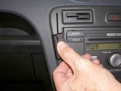 Brodit ProClip 653798 voor Ford Fusion 2006-2012 - montagepositie op dashboard