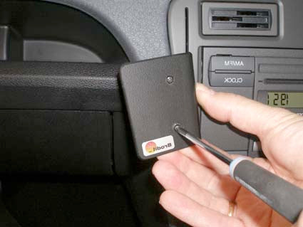 Brodit ProClip 653798 voor Ford Fusion 2006-2012 - detail van dashboardmontage