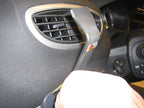 Brodit ProClip 653799 voor Renault Clio Tourer 2008-2012 en Renault Clio III 2006-2012 - ProClip geplaatst in het voertuig