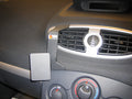 Brodit ProClip 653799 voor Renault Clio Tourer 2008-2012 en Renault Clio III 2006-2012 - installatiepositie