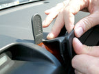 Brodit ProClip 653828 voor Kia Sedona 2006-2014 en Kia Carnival 2006-2011 - detail van dashboardmontage