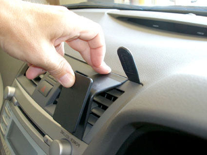 Brodit ProClip 653833 voor Toyota Camry 2007-2011 - detail van dashboardmontage