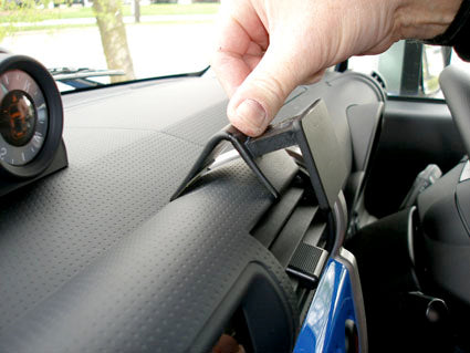 Brodit ProClip 653837 voor Toyota FJ Cruiser 2007-2015 - ProClip geplaatst in het voertuig