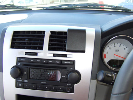 Brodit ProClip 653843 voor Dodge Caliber 2007-2009, Jeep Patriot 2007-2008 en Jeep Compass 2007-2008 - installatiepositie