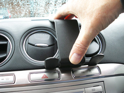 Brodit ProClip 653865 voor Ford S-Max 2006-2015 en Ford Galaxy 2007-2014 - detail van dashboardmontage