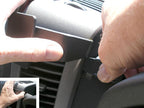 Brodit ProClip 653873 voor Mercedes Benz Sprinter 2007-2018 en Volkswagen Crafter 2007-2016 - detail van dashboardmontage