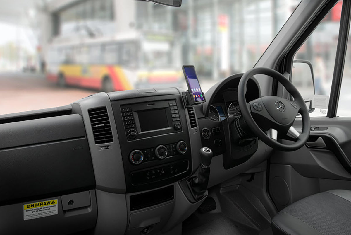Brodit ProClip 653873 voor Mercedes Benz Sprinter 2007-2018 en Volkswagen Crafter 2007-2016 - montagefoto 6