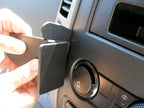 Brodit ProClip 653874 voor Mercedes Benz Sprinter 2007-2018 en Volkswagen Crafter 2007-2016 - montagepositie op dashboard