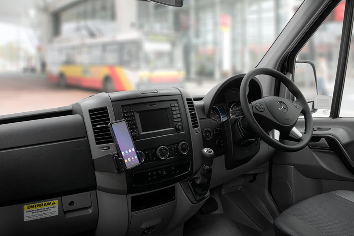 Brodit ProClip 653874 voor Mercedes Benz Sprinter 2007-2018 en Volkswagen Crafter 2007-2016 - montagefoto 7