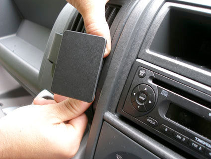 Brodit ProClip 653877 voor Citroen Relay 2007-2024, Citroen Jumper 2007-2014 e.a. - detail van dashboardmontage
