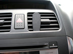 Brodit ProClip 653883 voor Fiat Sedici 2007-2009 en Suzuki SX4 2007-2010 - montagepositie op dashboard
