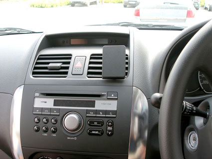 Brodit ProClip 653883 voor Fiat Sedici 2007-2009 en Suzuki SX4 2007-2010 - installatiepositie
