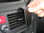 Brodit ProClip 653950 voor Citroen C4 Picasso 2007-2013 en Citroen C4 Grand Picasso 2007-2013 - detail van dashboardmontage