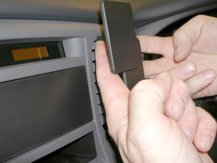 Brodit ProClip 653963 voor Kia Rio 2006-2011 - ProClip geplaatst in het voertuig