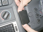 Brodit ProClip 653971 voor Iveco Euro Cargo 2005-2009 - detail van dashboardmontage