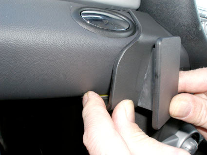 Brodit ProClip 653979 voor Mini Roadster 2011-2016, Mini One 2007-2015 e.a. - ProClip geplaatst in het voertuig