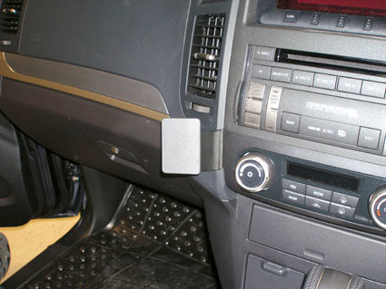 Brodit ProClip 653982 voor Mitsubishi Shogun 2007-2019 en Mitsubishi Pajero 2007-2019 - installatiepositie