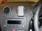 Brodit ProClip 653989 voor Audi S3 2007-2013 en Audi A3 2007-2012 - installatiepositie
