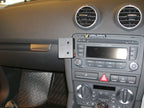 Brodit ProClip 653991 voor Audi S3 2007-2013 en Audi A3 2007-2012 - installatiepositie