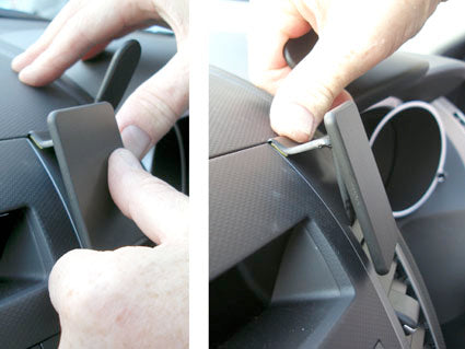 Brodit ProClip 654000 voor Citroen C-Crosser 2007-2013, Mitsubishi Outlander 2007-2012 en Peugeot 4007 2008-2013 - detail van dashboardmontage