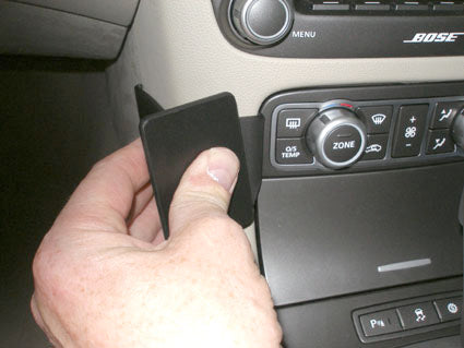 Brodit ProClip 654003 voor Holden Statesman 2007-2010 en Holden Caprice 2007-2010 - ProClip geplaatst in het voertuig