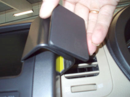 Brodit ProClip 654067 voor Nissan X-Trail 2008-2013 - ProClip geplaatst in het voertuig