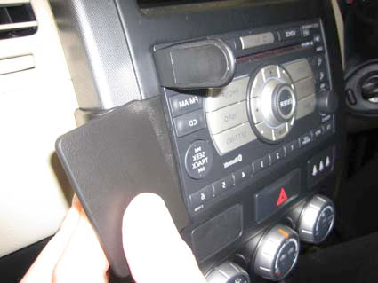 Brodit ProClip 654068 voor Nissan X-Trail 2008-2013 - ProClip geplaatst in het voertuig