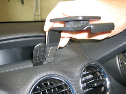 Brodit ProClip 654071 voor Peugeot 308 2008-2014 - montagepositie op dashboard