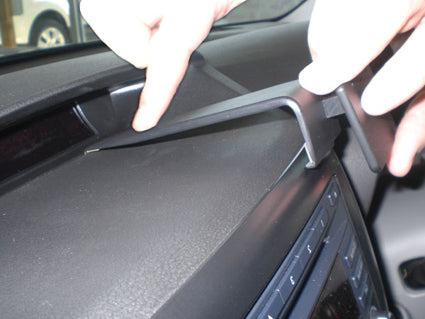 Brodit ProClip 654082 voor Subaru WRX 2008-2014, Subaru Impreza 2008-2012 en Subaru Forester 2008-2012 - ProClip geplaatst in het voertuig