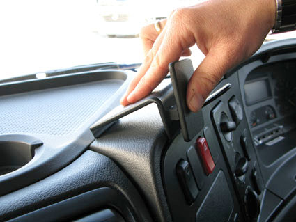 Brodit ProClip 654179 voor Mercedes Benz Atego 2008-2026 - ProClip geplaatst in het voertuig