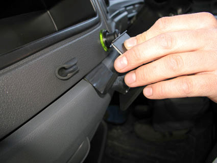 Brodit ProClip 654180 voor Mercedes Benz Atego 2008-2023 - montagepositie op dashboard