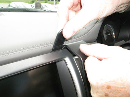 Brodit ProClip 654200 voor Jaguar XF 2009-2015 - detail van dashboardmontage