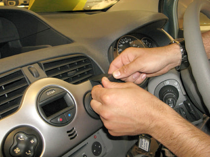 Brodit ProClip 654206 voor Renault Kangoo 2008-2013 - detail van dashboardmontage
