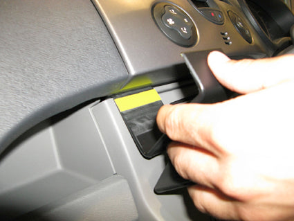 Brodit ProClip 654207 voor Renault Kangoo 2008-2013 - montagepositie op dashboard